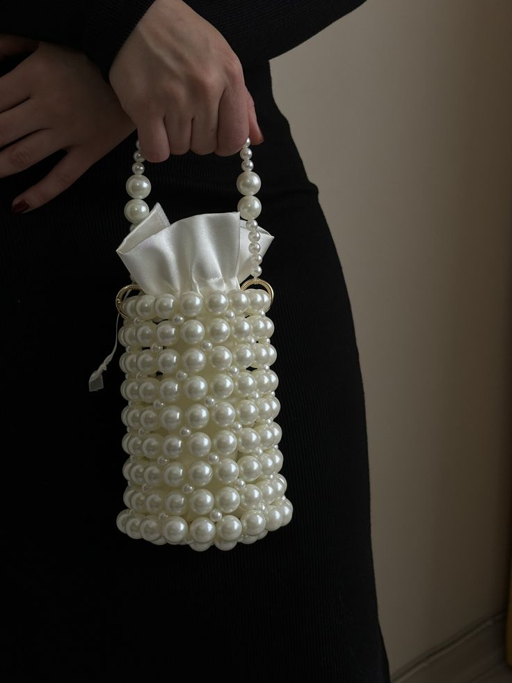 شنط خرز بتصاميم فريدة  
